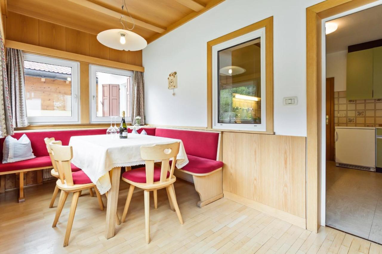 Villa Alpina Apartments Santa Cristina Val Gardena Kültér fotó